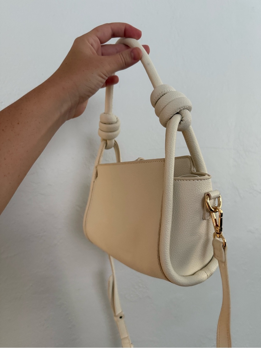 Forever 21 Cream Knot-Handle Women's Shoulder Bag